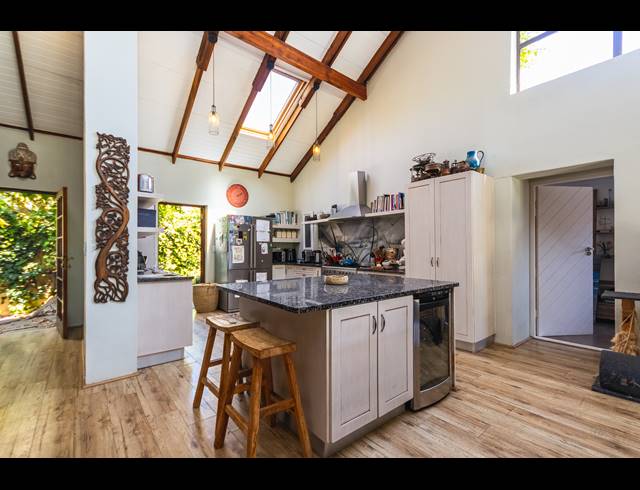 4 BEDROOM HOUSE FOR SALE IN PARKLANDS